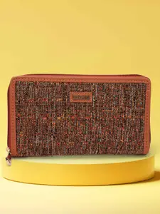 Mochi Women Floral Printed Envelope