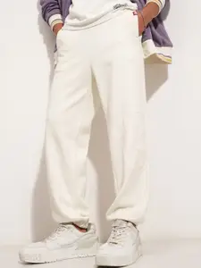 HIGHLANDER Men Joggers Baggy Fit Trousers