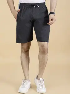 STARFOX Men Regular Fit Mid-Rise Cotton Shorts
