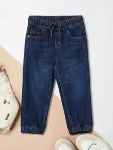 max Boys Regular Fit Mid-Rise Jogger