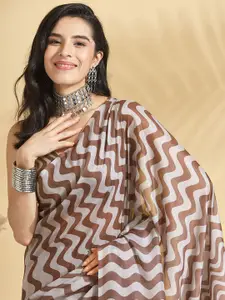 RACHNA Geometric Printed Ikat Saree