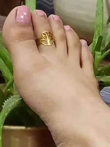 Sangria Tree of Life Adjustable Toe Rings
