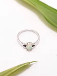 Exotic India Oval Cut Cabochon Ethiopian Opal Stone Studded Finger Ring