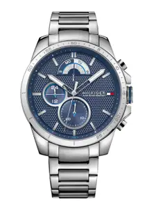 Tommy Hilfiger Men Dial & Stainless Steel Bracelet Style Straps Analogue Watch TH1791348