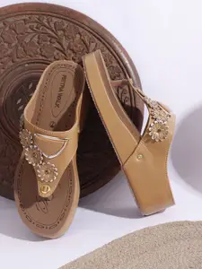 Retro Walk Women Embellished Wedge Sandals