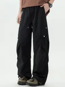 StyleCast x Revolte Men Loose Fit Mid-Rise Cargo Trousers