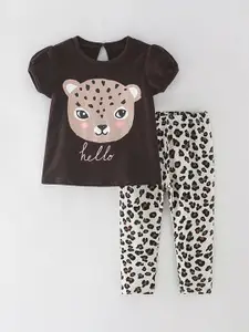 Xsole Girls Printed Round Neck T-Shirt With Legging