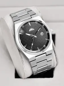 ON TIME OCTUS Men Stainless Steel Bracelet Style Straps Analogue Watch MT-821 BLACK