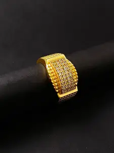 Saizen Men Stainless Steel Gold-Plated American Diamond Studded Finger Ring