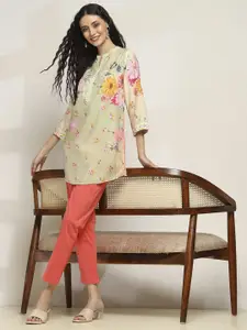 Rangriti Women Floral Printed Mandarin Collar Kurti