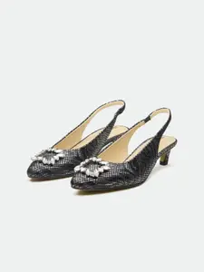 Oroh Salisbury Women Textured Leather Party Stiletto Pumps