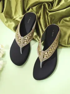 V-WALK Women Ethnic Embellished Slip-On Flats