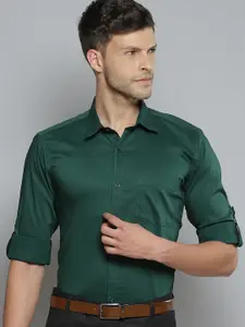 DENNISON Men Smart Slim Fit Solid Spread Collar Formal Shirt