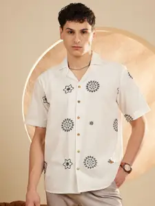 DENNISON Men Embroidered Oversized Casual Shirt