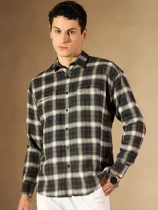 DENNISON Men Smart Fit Checked Spread Collar Cotton Casual Shirt