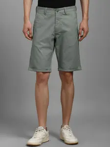 Louis Philippe Sport Men Solid Printed Slim Fit Shorts