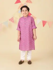 Fabindia Boys Cotton Chevron Printed Mandarin Collar Straight Kurta