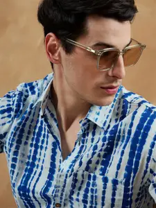 DENNISON Men Smart Fit Dyed Spread Collar Cotton Casual Shirt