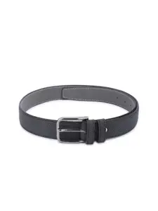 The Roadster Lifestyle Co Men Textured Formal Belt