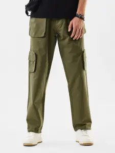 Snitch Men Baggy Mid-Rise Flat-Front Cotton Cargo Styles Trousers