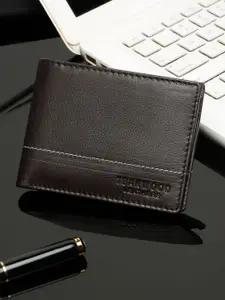 Teakwood Leathers Men Brand Logo Textured Two Fold Wallet
