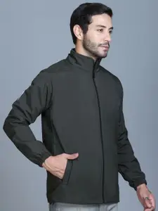 TFA THE FASHION ADDICTION Men Long Sleeves Mock Collared Toggled Hem Zipper Windcheater