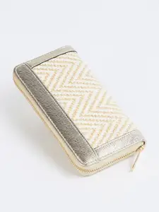 max Women Zip Around Wallet