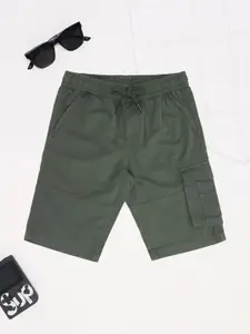 Pantaloons Junior Boys Solid Mid-Rise Regular Fit Knee Length Shorts