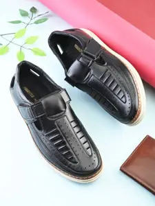 The Roadster Lifestyle Co Men Velcro Fisherman Comfortable Sandal