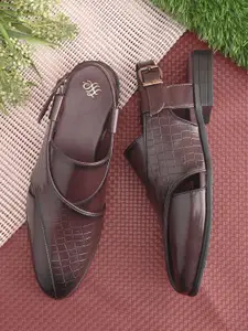 House of Pataudi Men Textured Slip-Resistant All Day Comfort Peshawari Sandal