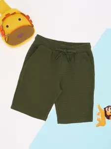 Pantaloons Junior Boys Graphic Solid Mid-Rise Regular Fit Shorts