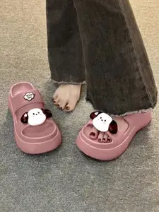 WOLVESDEN Women Solid Casual Sliders