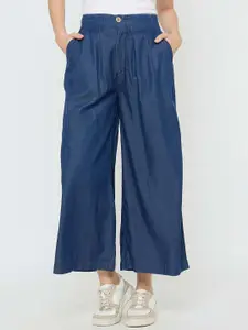 Madame Women Jogger Mid-Rise Highly Distressed Jeans