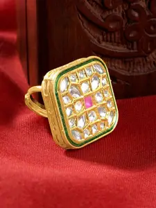 TEEJH Gold-Plated Purini Stone-Studded Oval Shaped Finger Ring