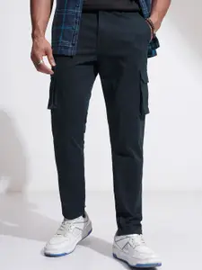 HIGHLANDER Men Slim Fit Cargos Style Trousers
