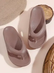 The Roadster Lifestyle Co. Women Thong Flip-Flops