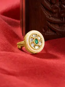 TEEJH Gold-Plated Rishina Stone-Studded Oval Shaped Finger Ring