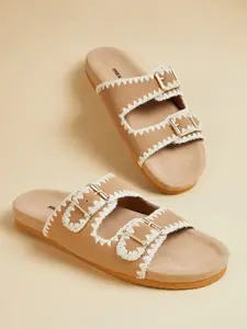 max Women Open Toe Flats with Buckles