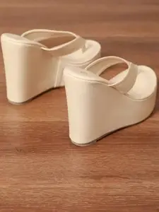 GLO GLAMP Women Solid Embellished Open Toe Wedge Regular Sandals