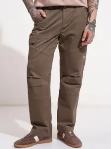 Highlander Men Solid Mid-Rise Cargo Trousers