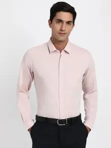 Peter England Slim Fit Textured Formal Shirt