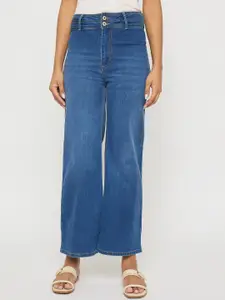Madame Women Wide Leg Mid-Rise Light Fade Jeans