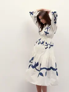 Vero Moda Women Floral Embroidered V-Neck Fit & Flare Maxi Dress