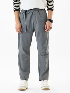 Snitch Men  Grey Wrinkle Free Mid Rise Relaxed Fit Trouser