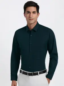 Peter England Slim Fit Grid Tattersall Checks Checked Formal Shirt