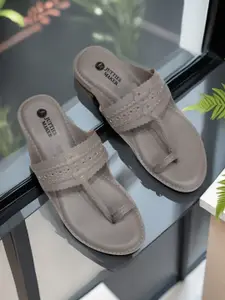 JUTTIESMAKER Women One Toe Flats