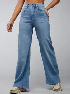 DOLCE CRUDO Women Wide Leg High-Rise Light Fade Stretchable Jeans