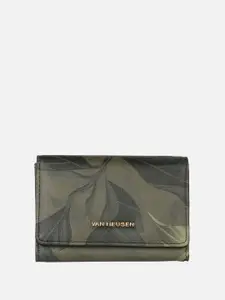 Van Heusen Woman Abstract Printed Envelope