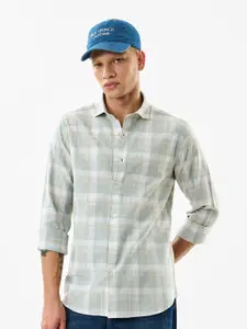 Snitch Slim Fit Checked Long Sleeves Cotton Linen Semiformal Shirt