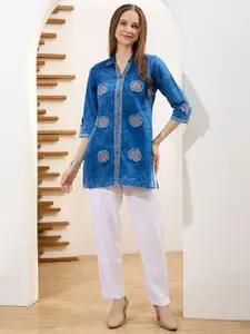 Meher Impex Floral Embellished Shirt Collar Denim Kurti